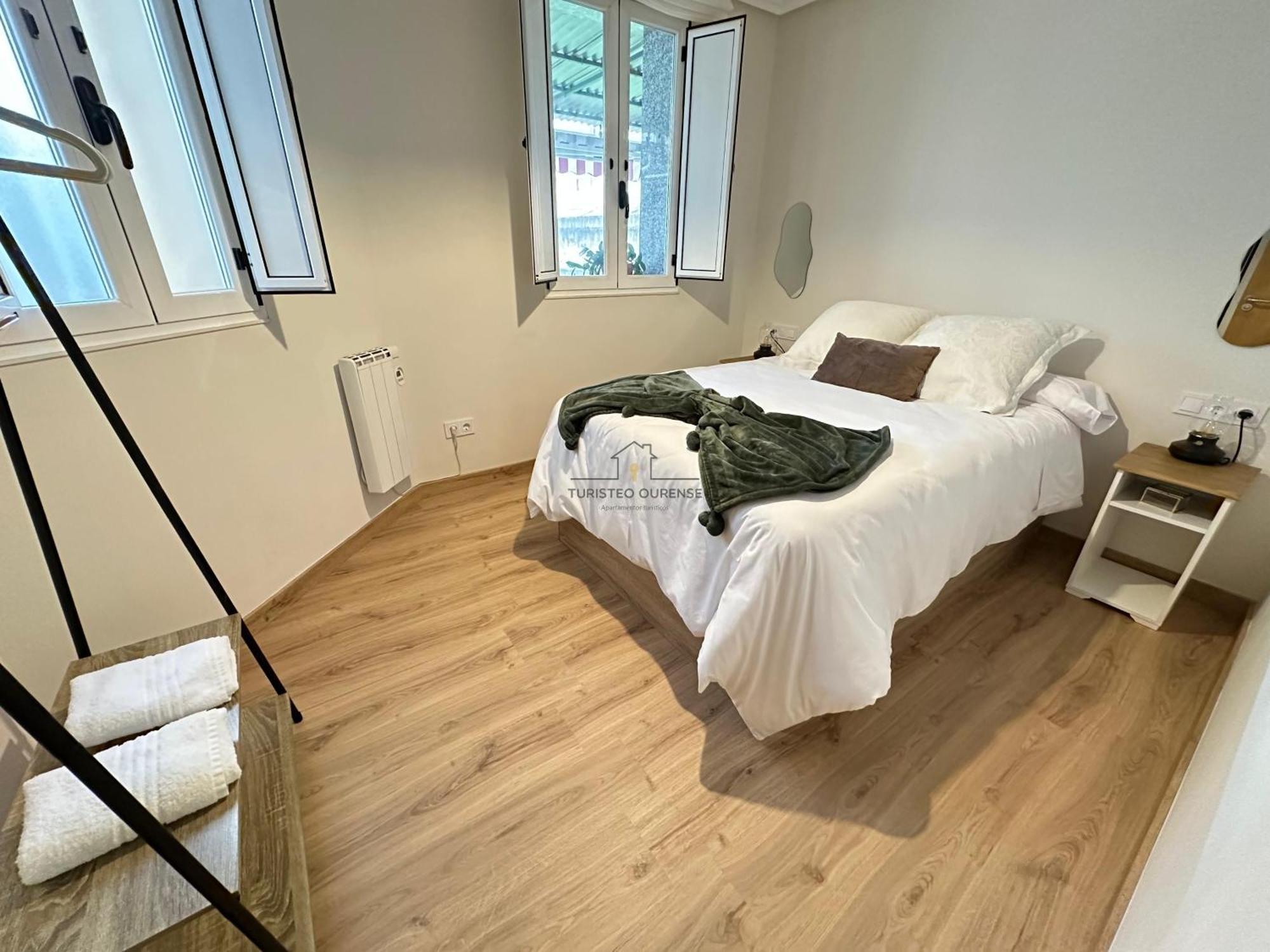 Hogar Forxa Puente Apartment โอว์เรนเซ ภายนอก รูปภาพ